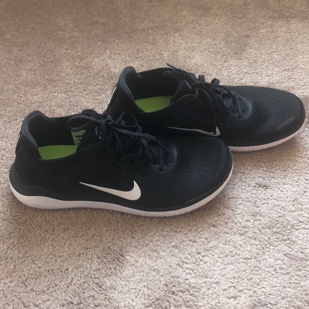 NEW!!! Free RN Nike Shoes